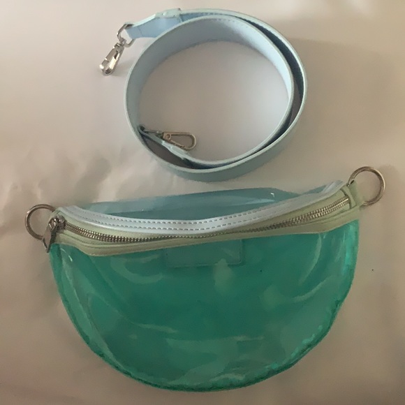 Steve Madden Clear Waist or cross body Bag - Picture 2 of 3